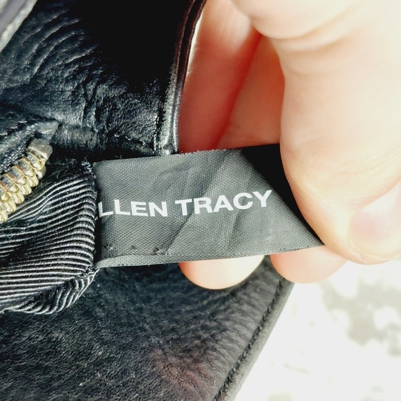 Ellen Tracy Black Leather Gold Zip Shoulder Bag 0664 - Picture 11 of 13